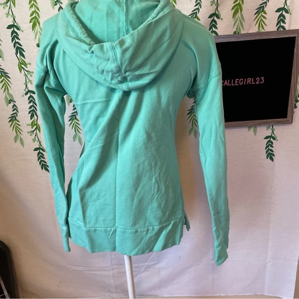 Toms size teal
